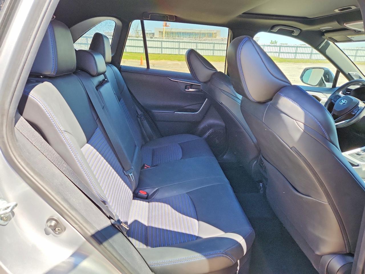 Toyota RAV4 Xse