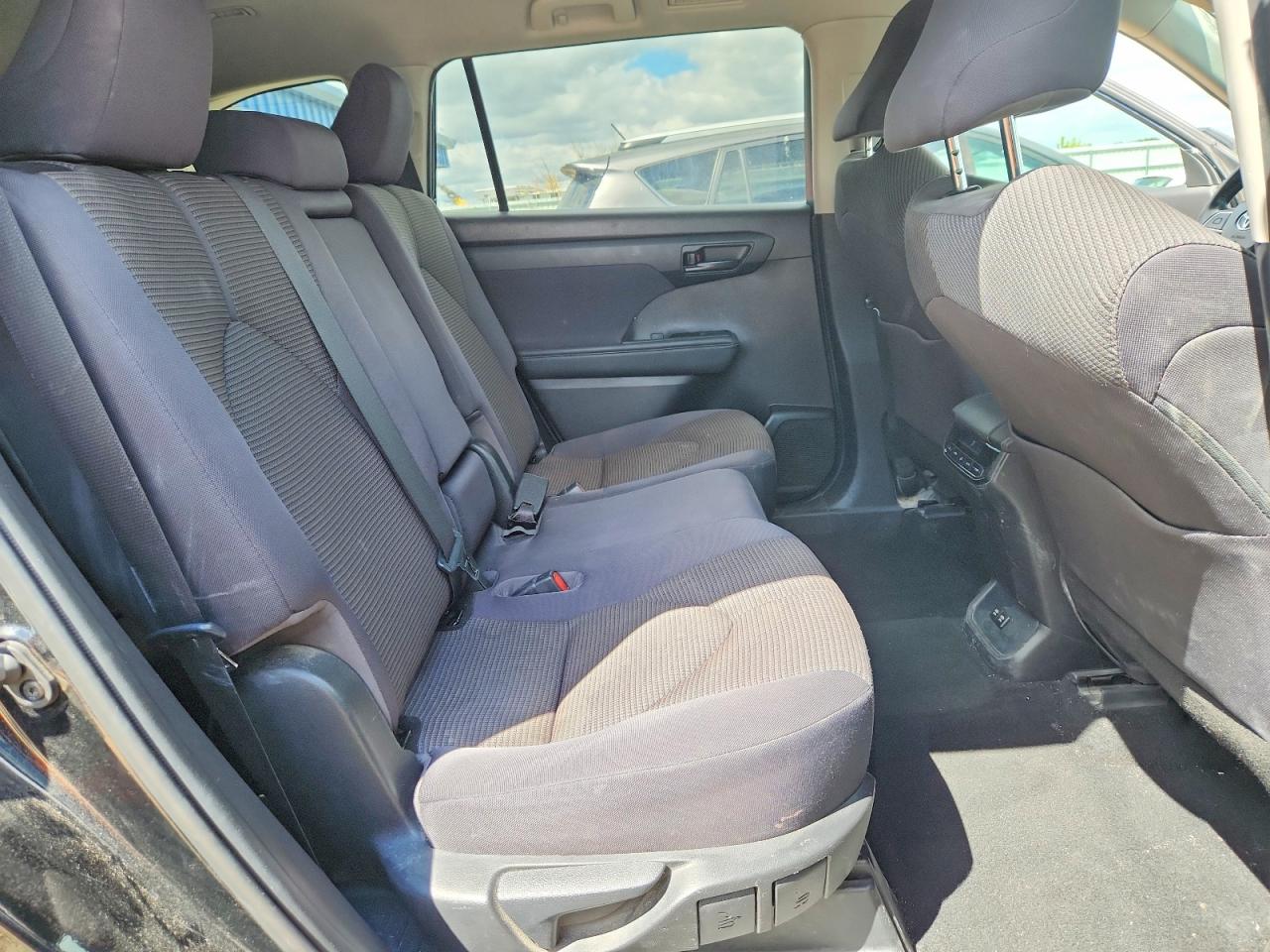 Toyota Highlander Le