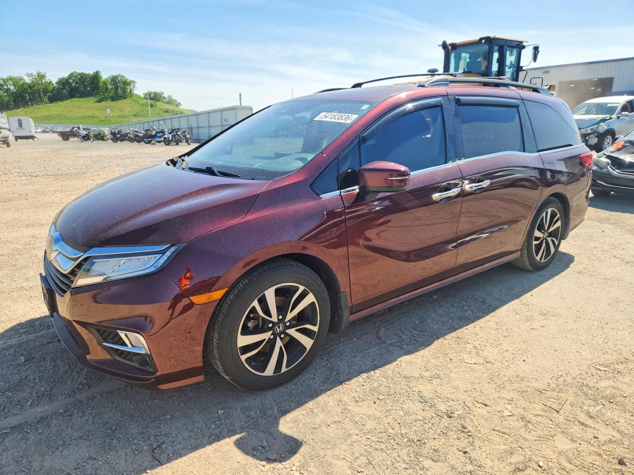 Salvage Honda Odyssey Image