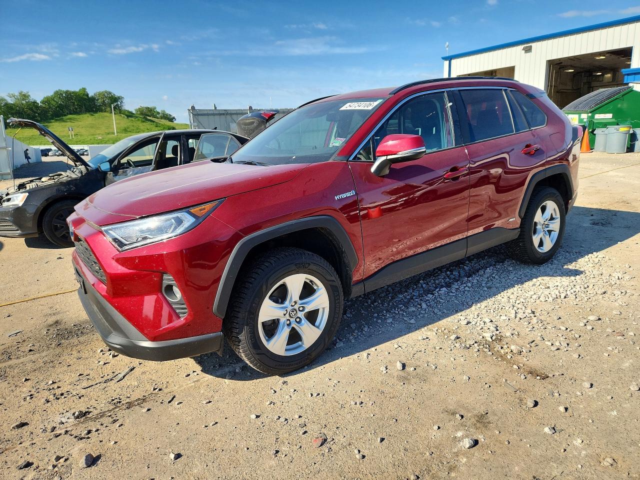 Salvage Toyota RAV4 Image