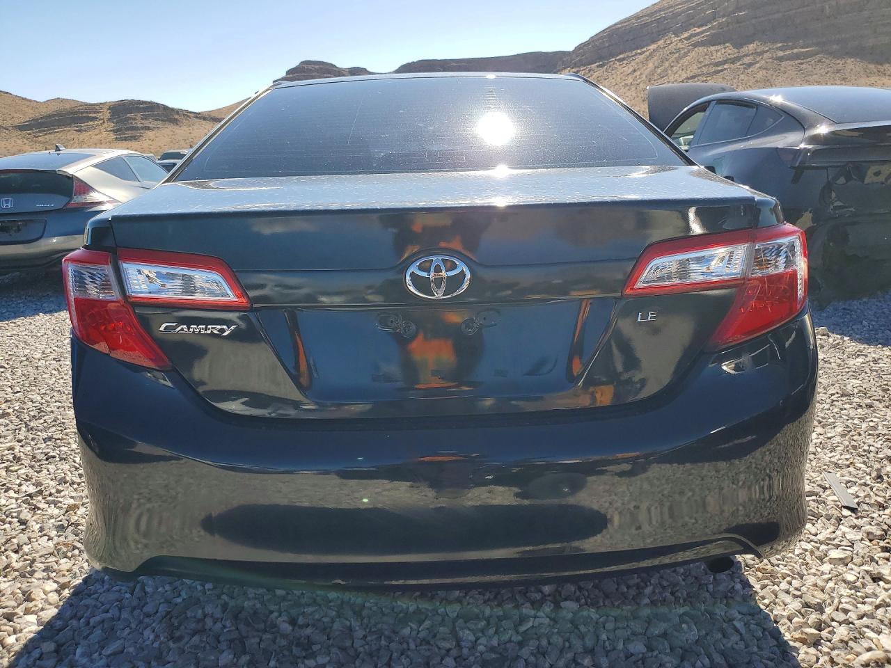 Toyota Camry L