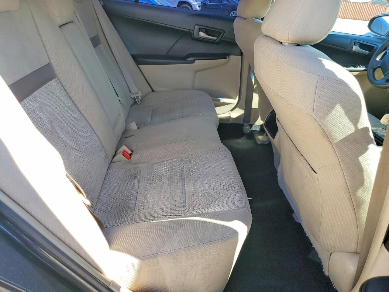 Toyota Camry L