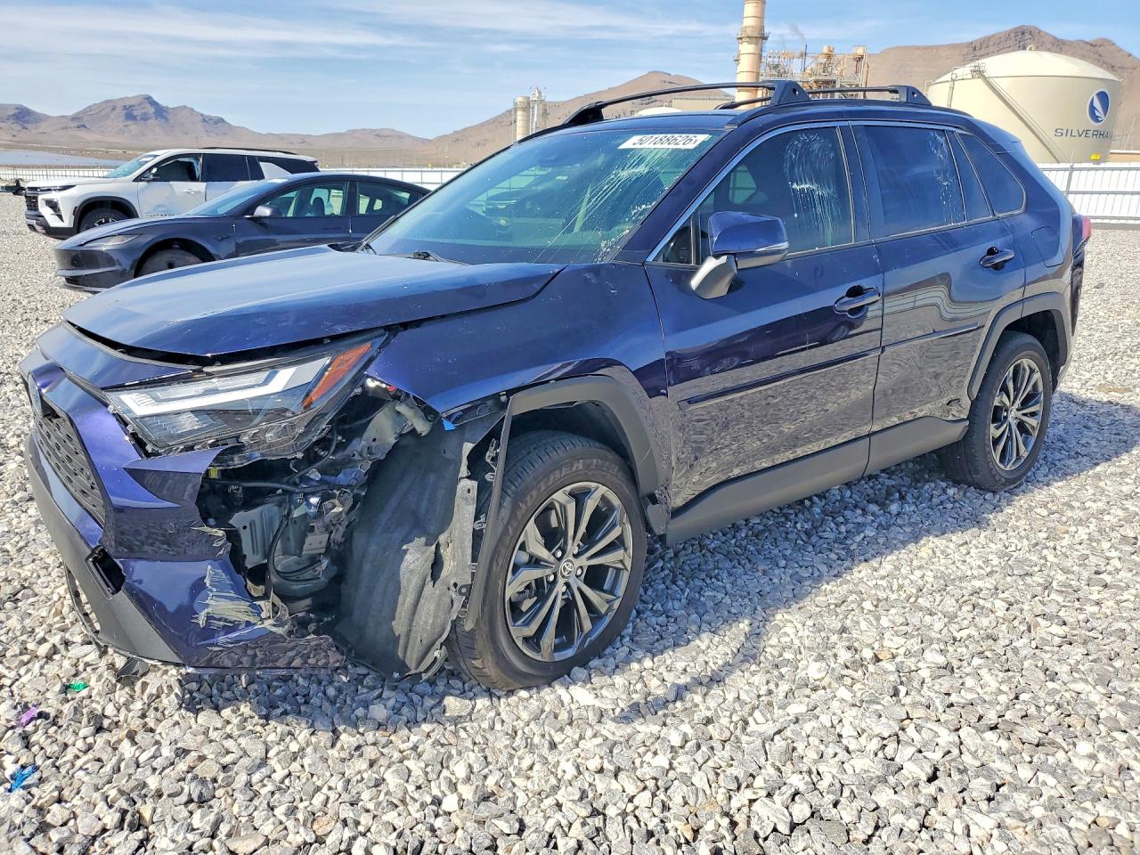 Salvage Toyota RAV4 Image