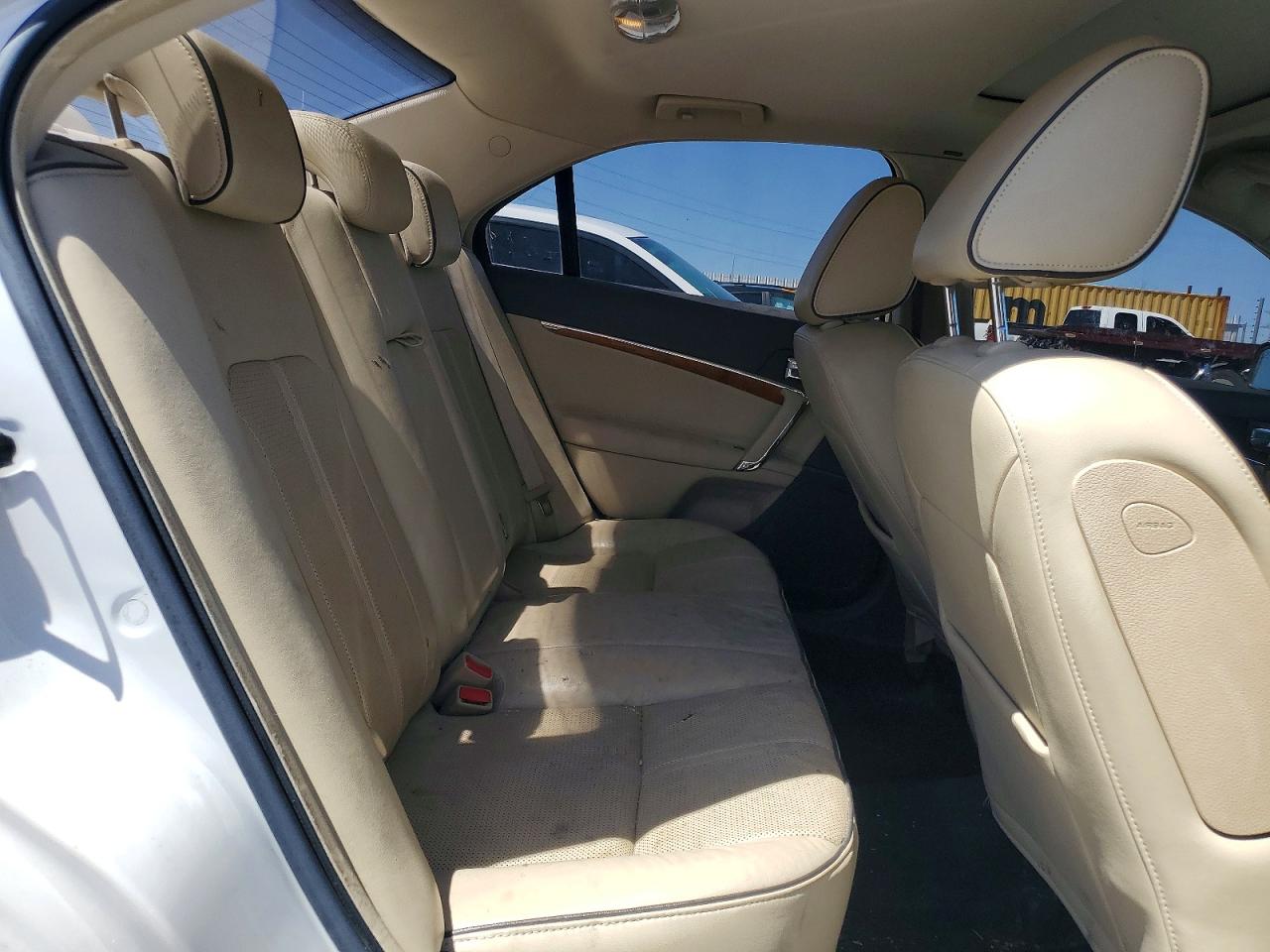 Lincoln MKZ