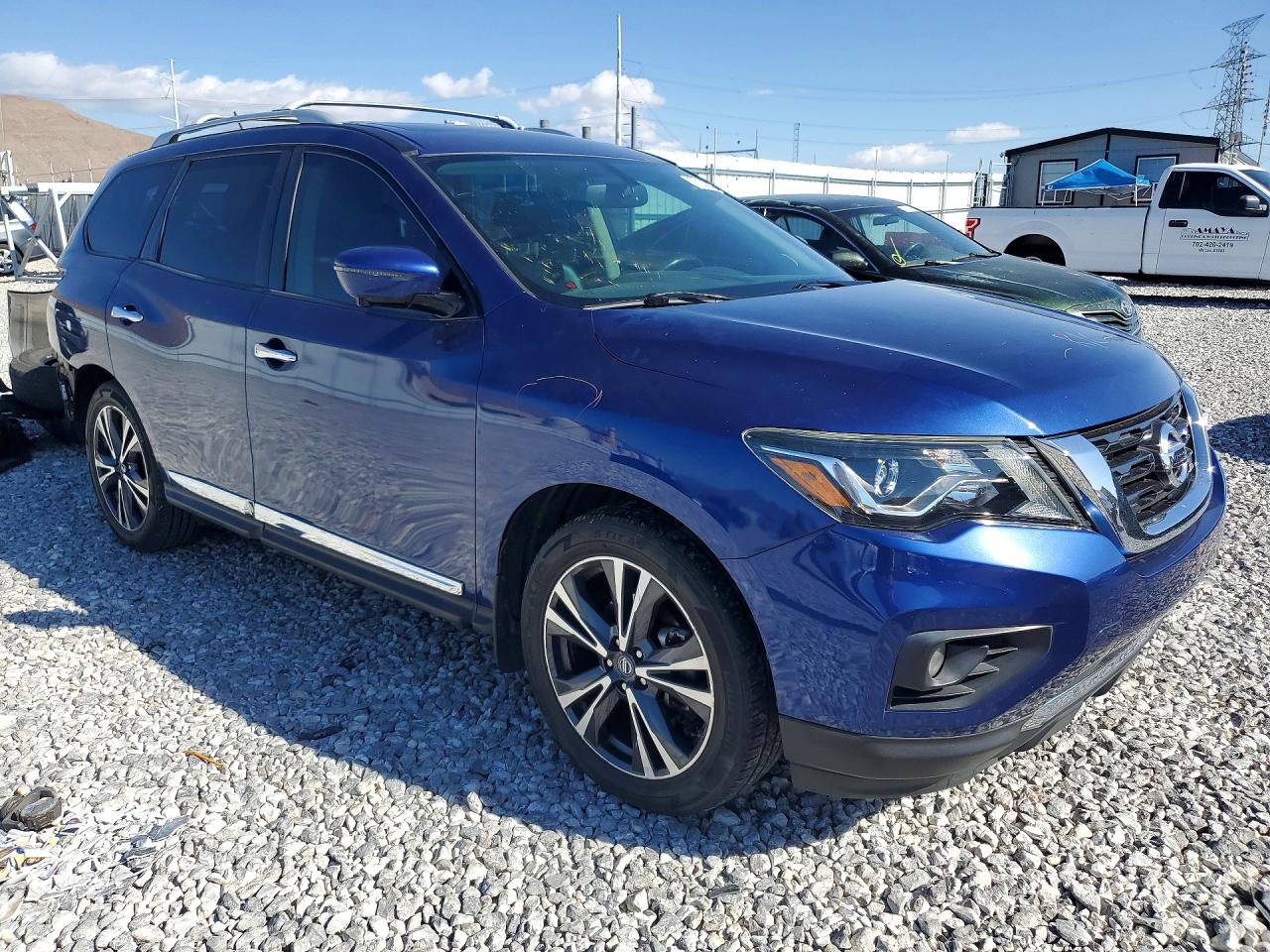 Nissan Pathfinder Platinum