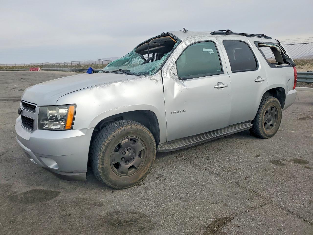 Salvage Chevrolet Tahoe Image