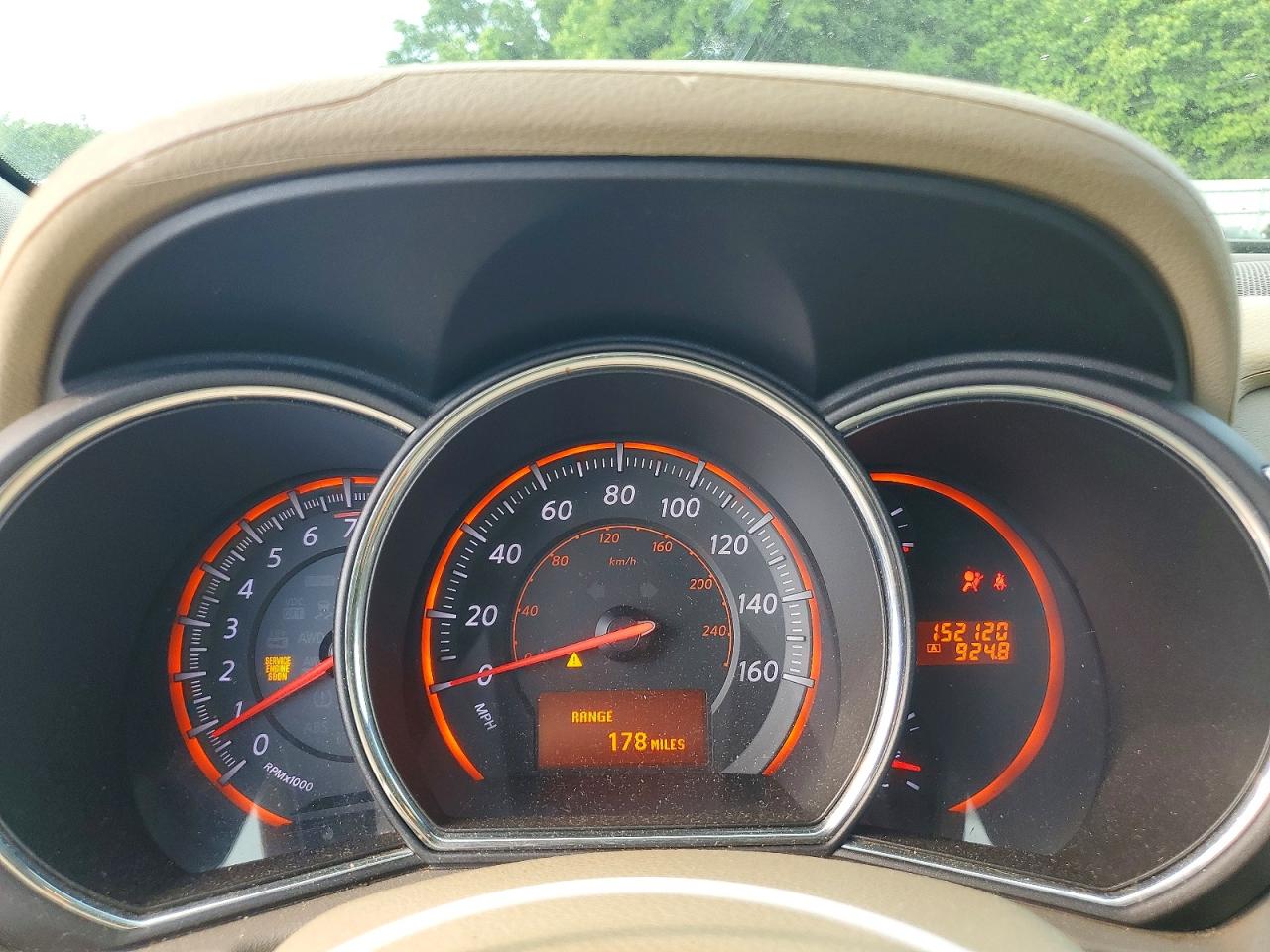 Nissan Murano S
