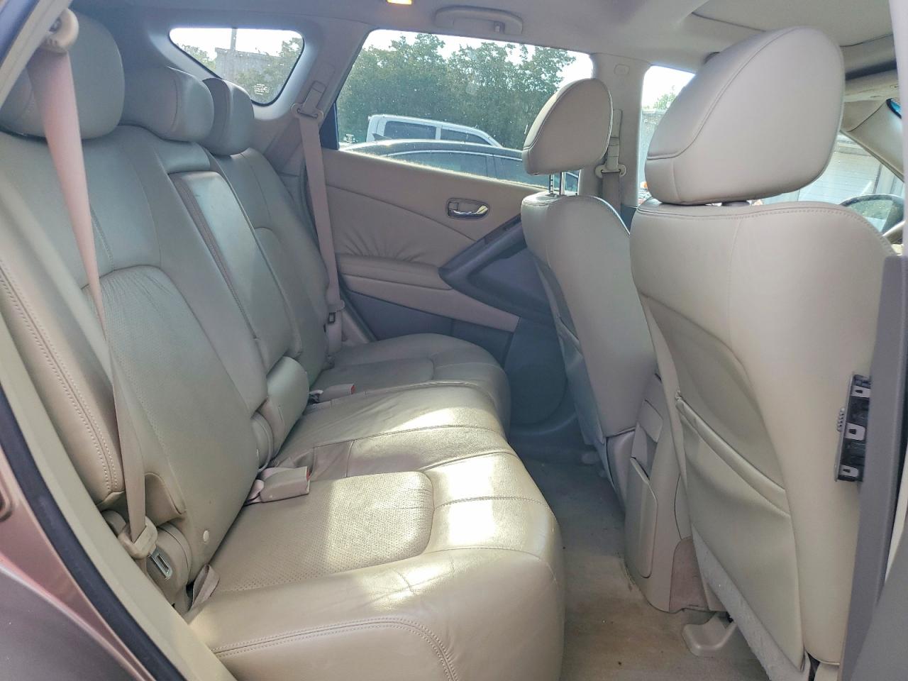 Nissan Murano S