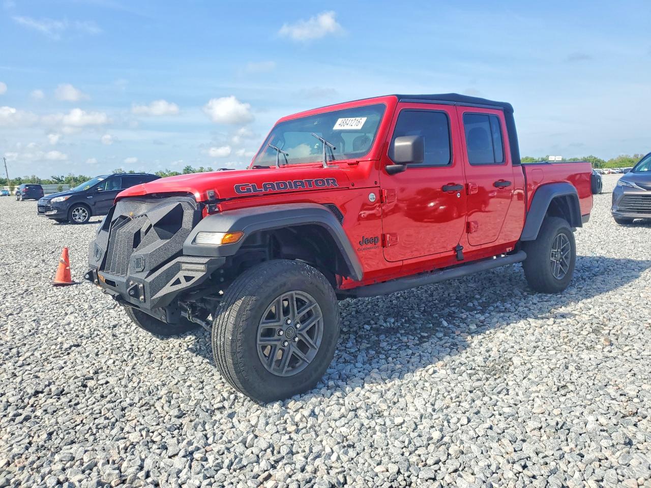 Salvage Jeep Gladiator Image