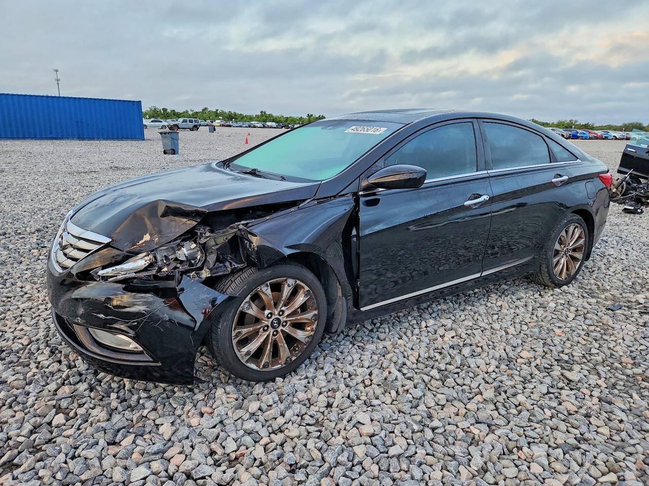 Salvage Hyundai SONATA Image