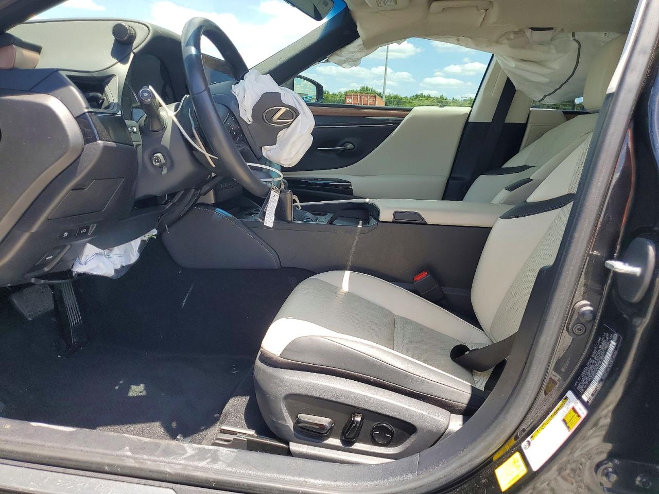 Lexus Es Base