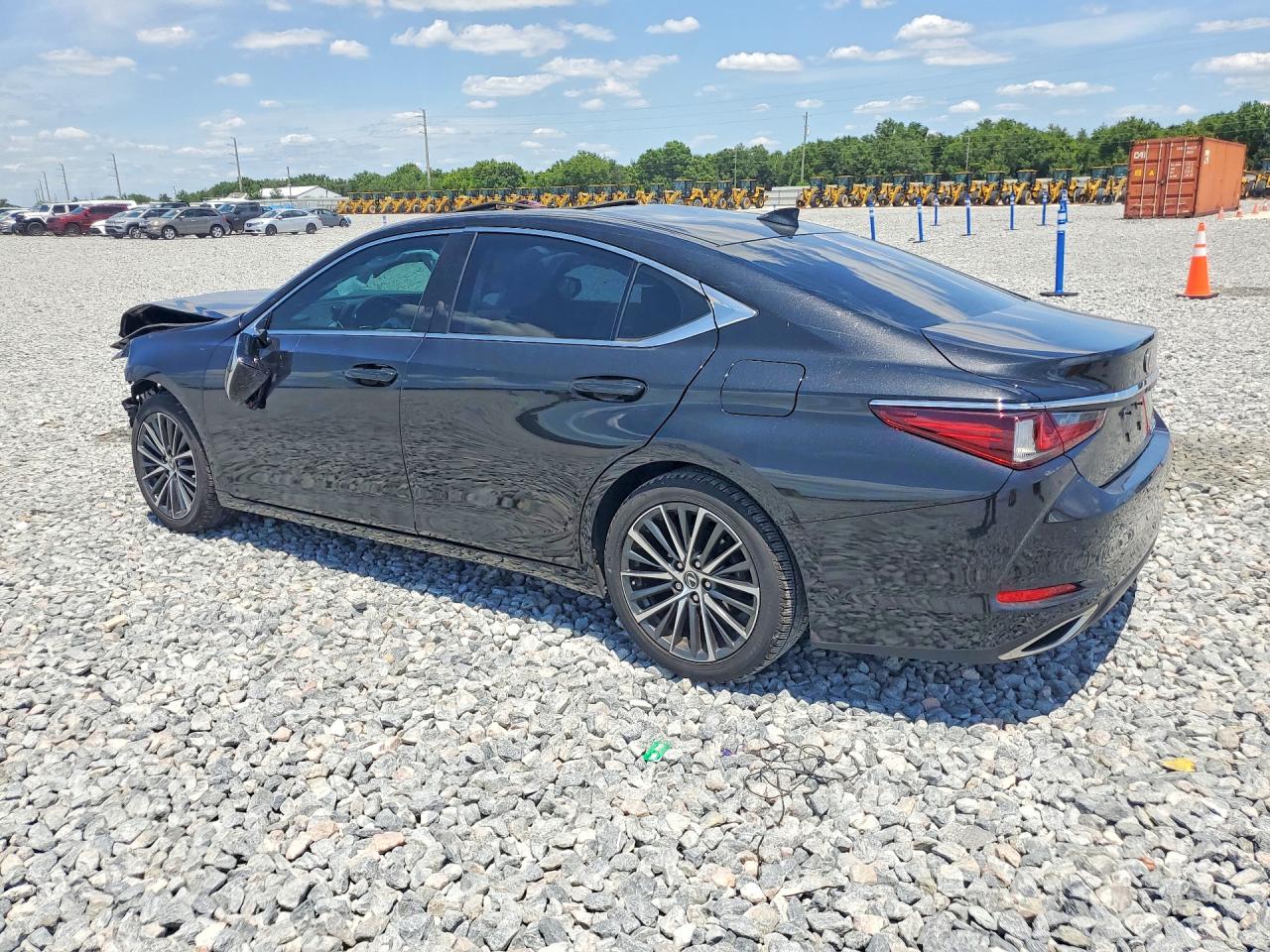 Lexus Es Base