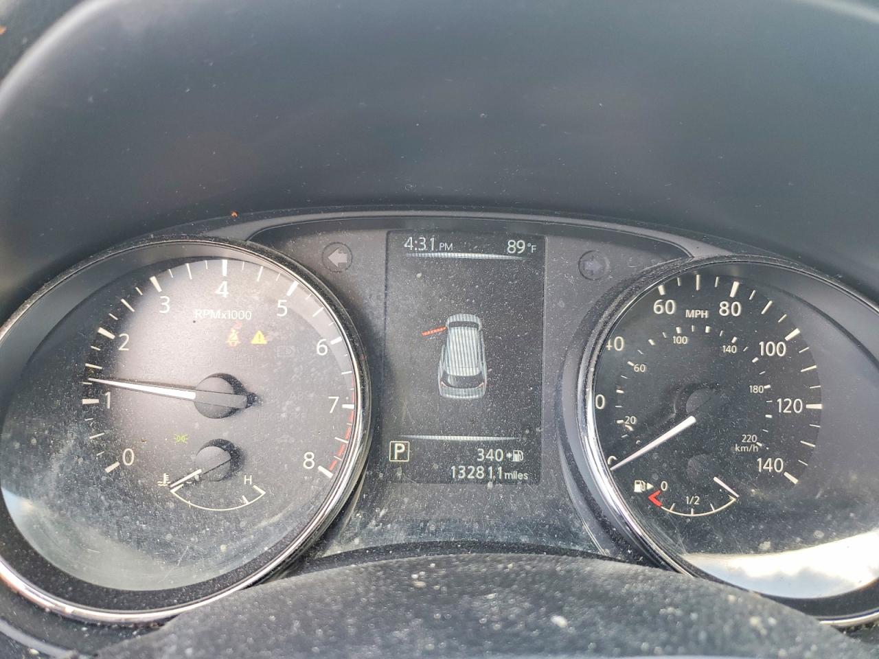 Nissan Rogue S