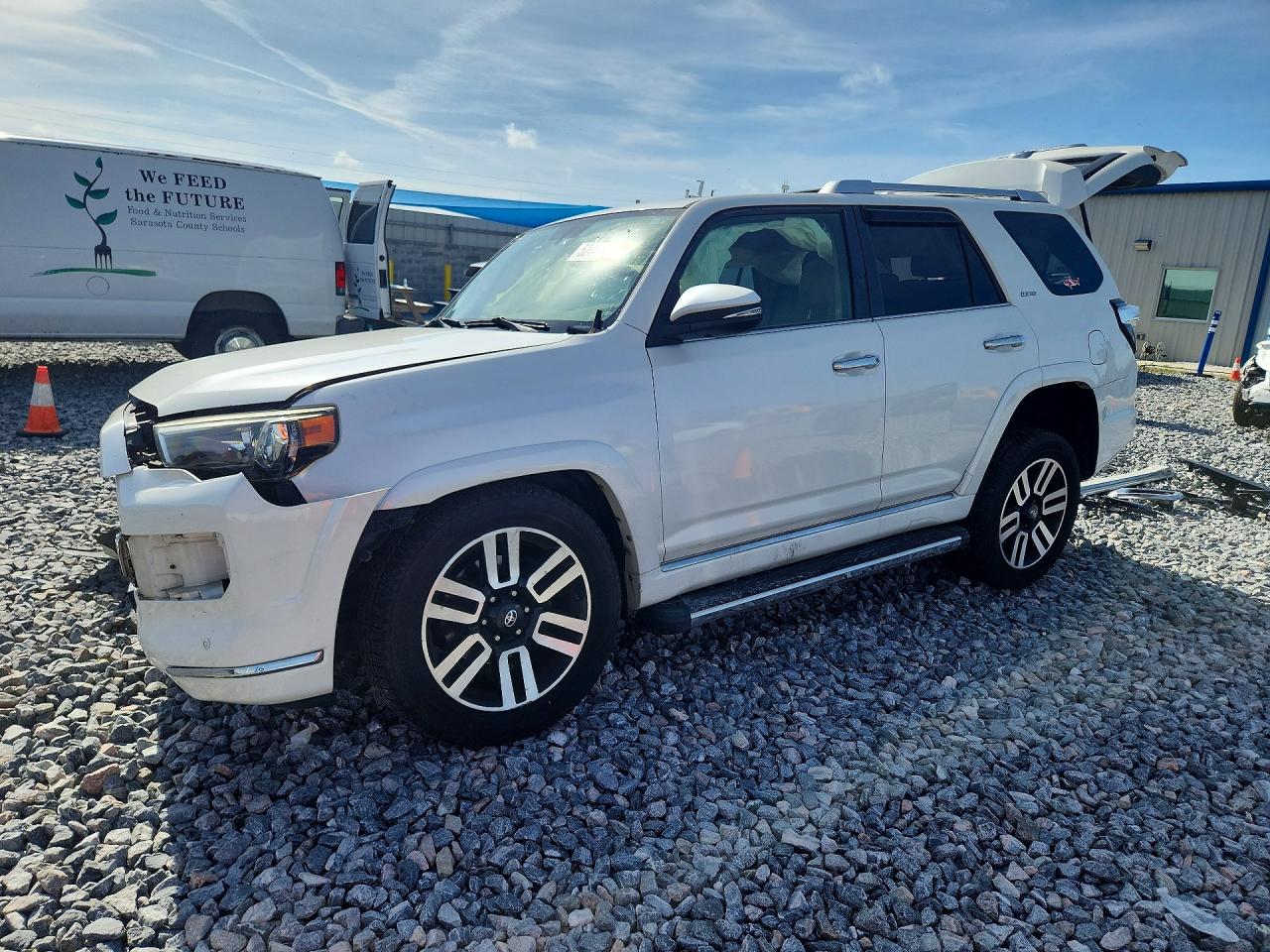 Salvage Toyota 4Runner Image