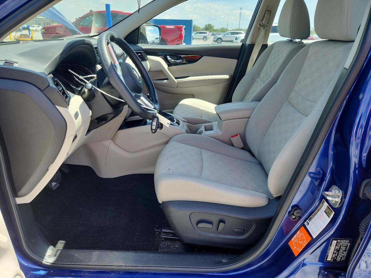 Nissan Rogue Sv
