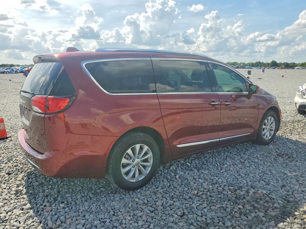 Chrysler Pacifica Touring L Plus
