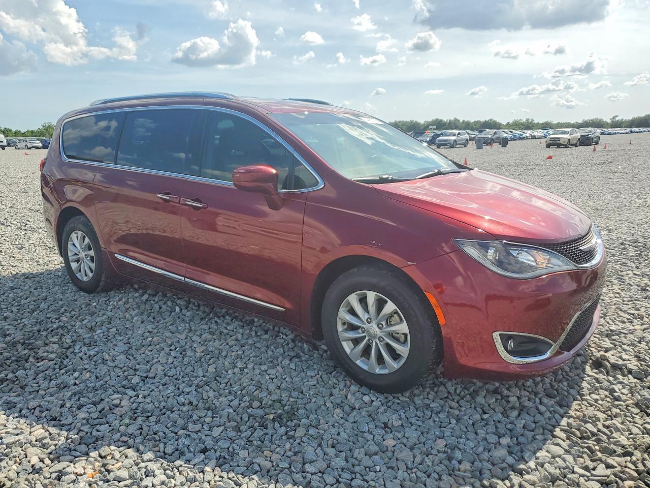 Chrysler Pacifica Touring L Plus