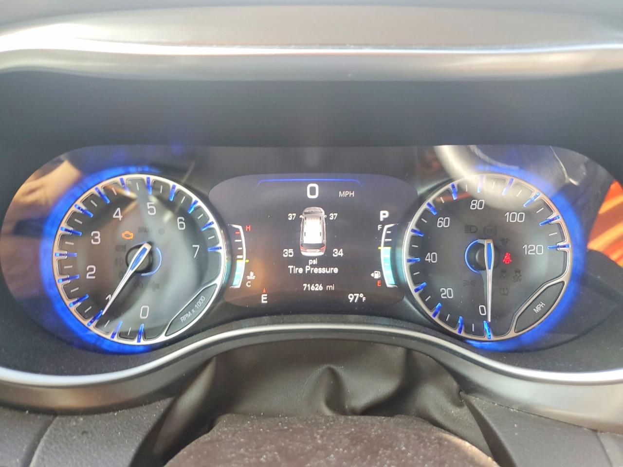 Chrysler Pacifica Touring L Plus