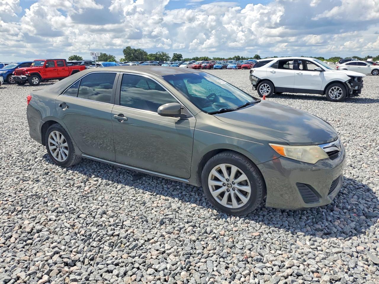 Toyota Camry Le