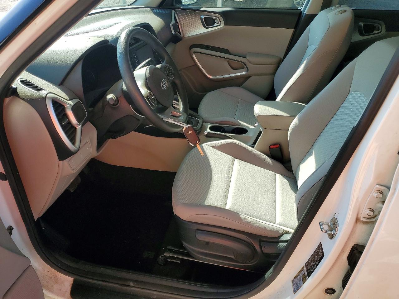 Kia Soul Lx