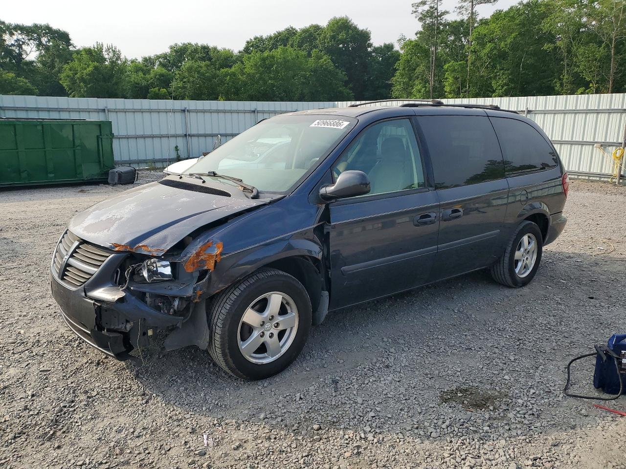 Salvage Dodge Caravan Image