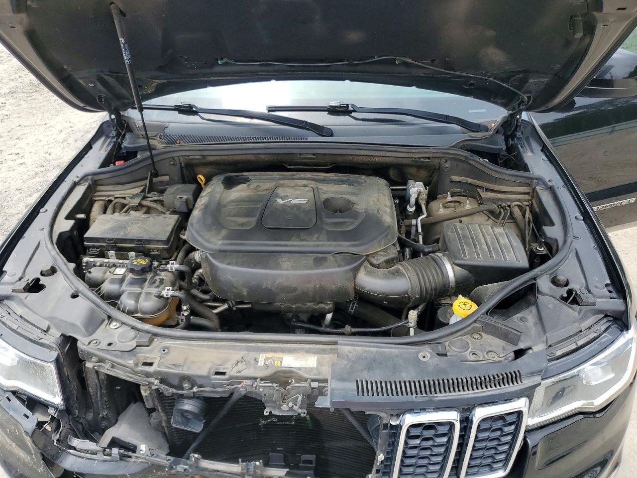 Jeep Grand Cherokee Laredo