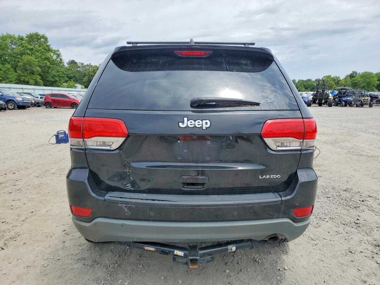 Jeep Grand Cherokee Laredo