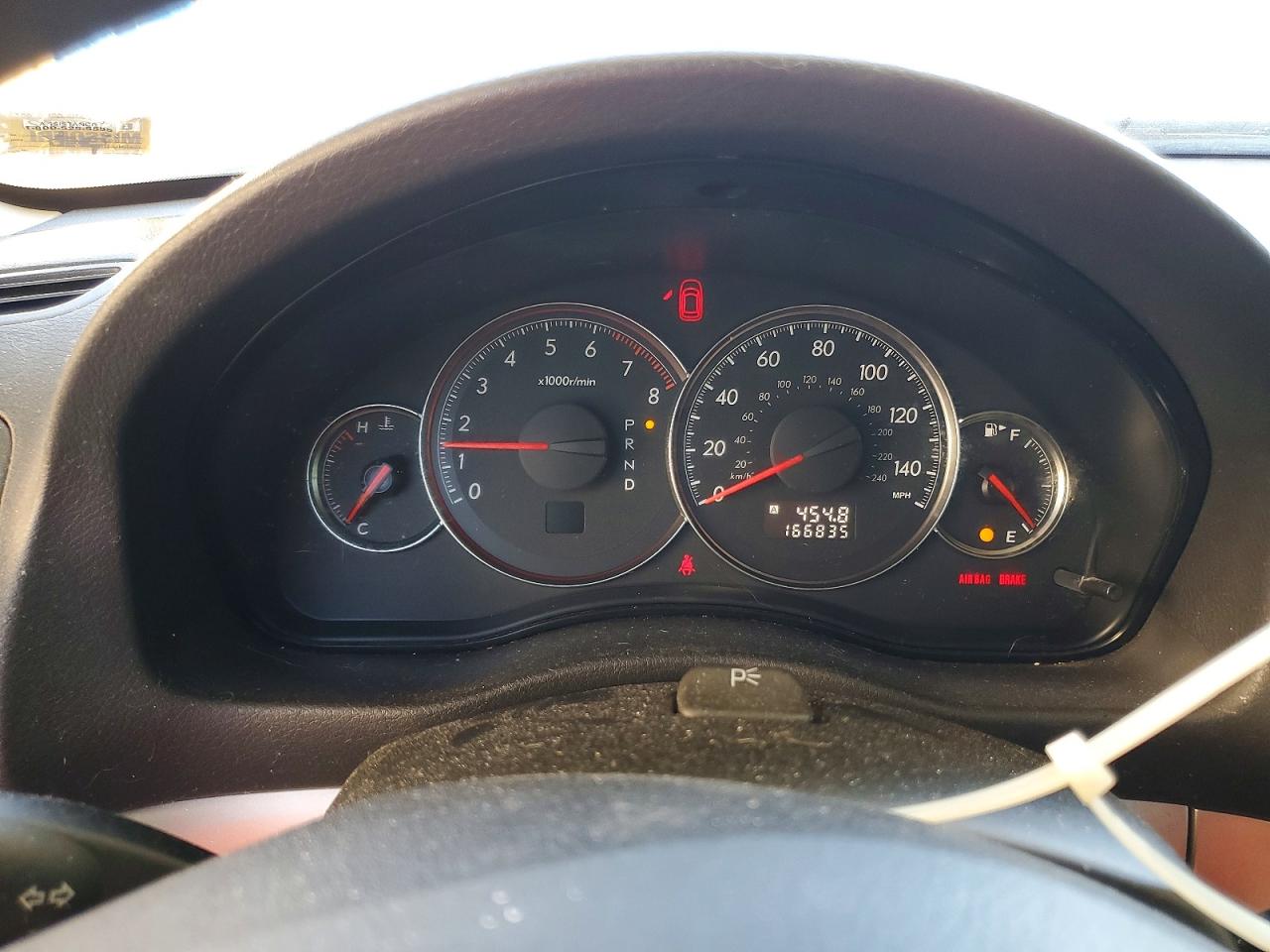 Subaru Outback 2.5i