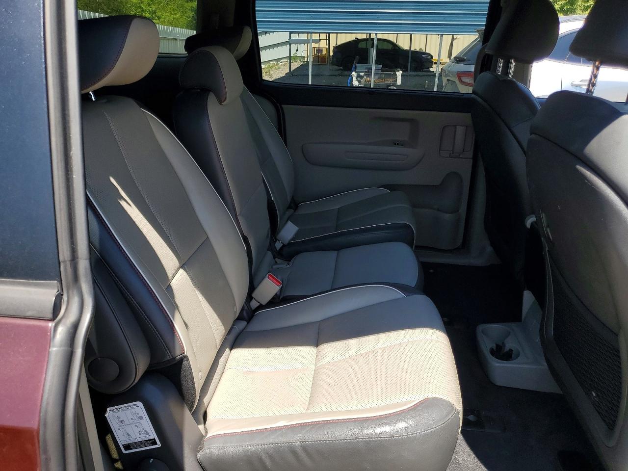 Kia Sedona Lx
