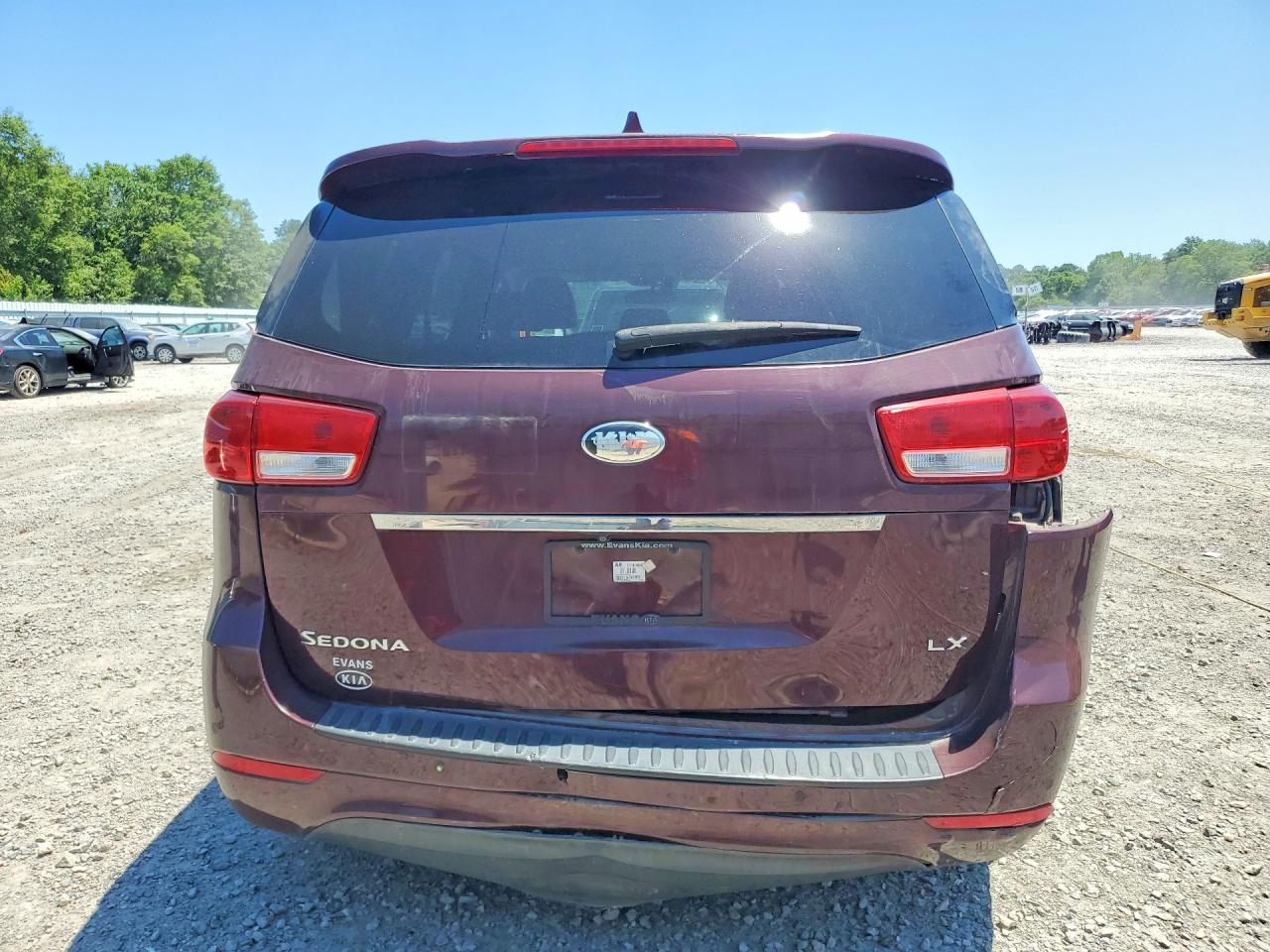 Kia Sedona Lx