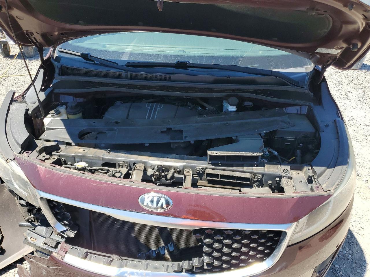 Kia Sedona Lx
