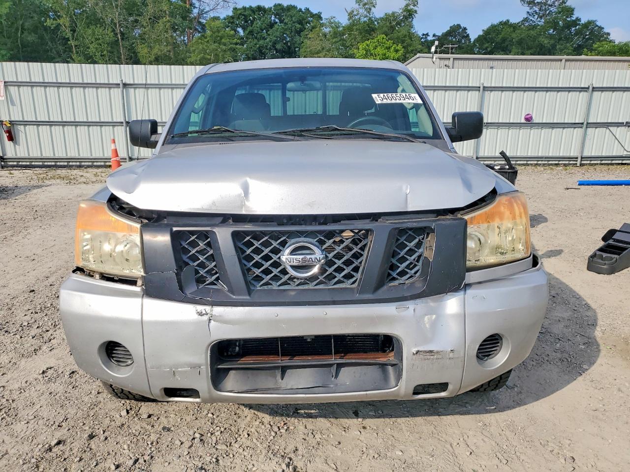 Nissan Titan Xe
