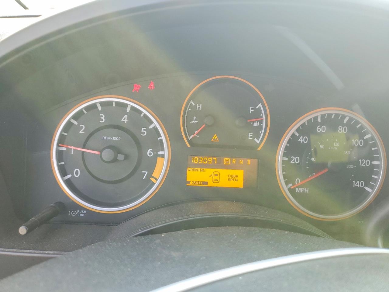 Nissan Titan Xe