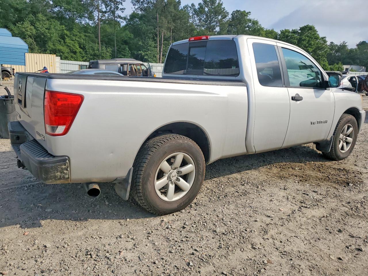 Nissan Titan Xe