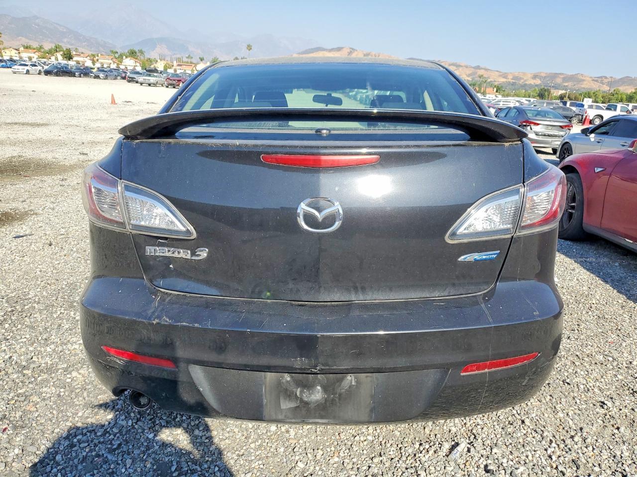 Mazda 3 I
