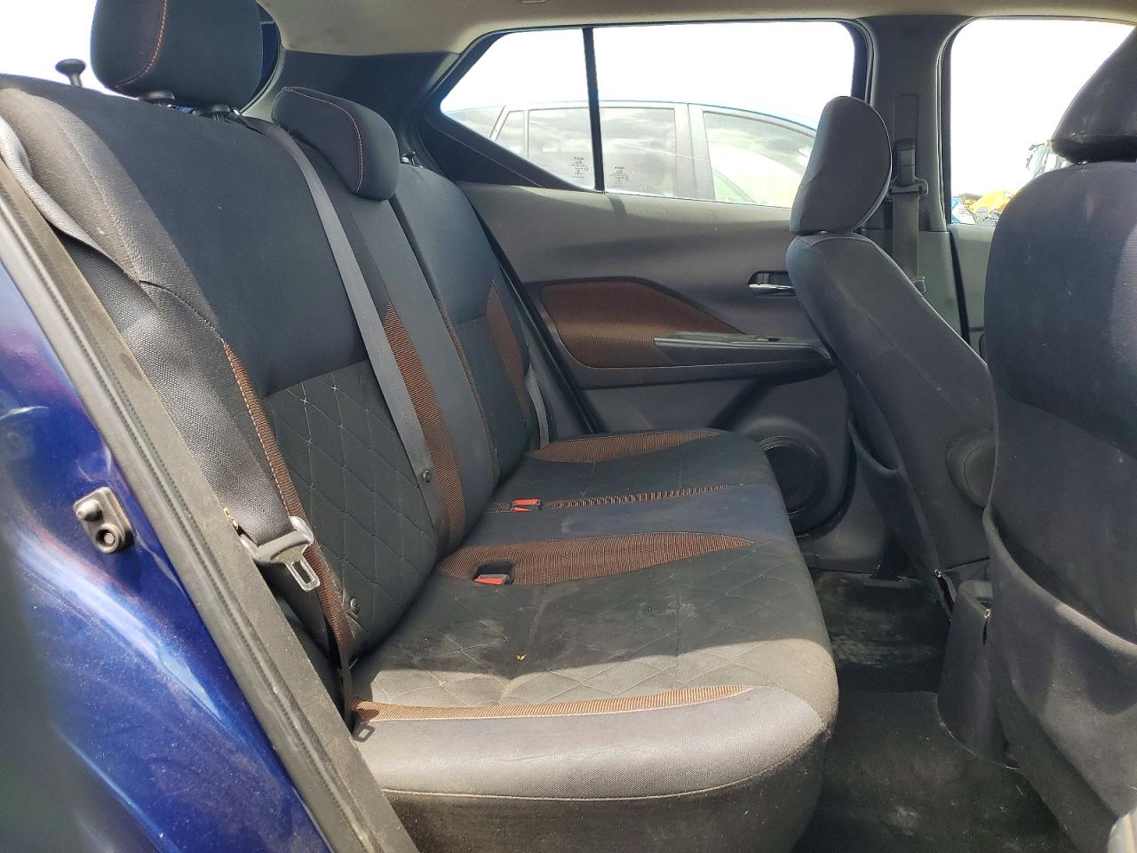 Nissan Kicks Sr