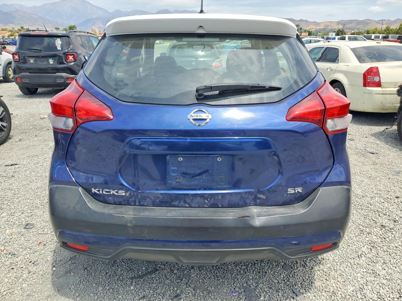 Nissan Kicks Sr