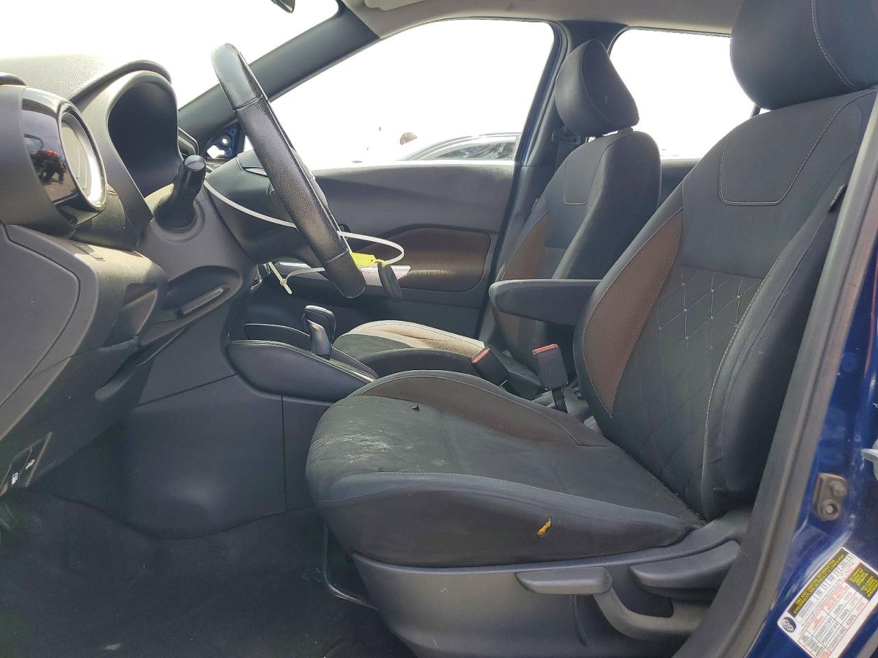 Nissan Kicks Sr