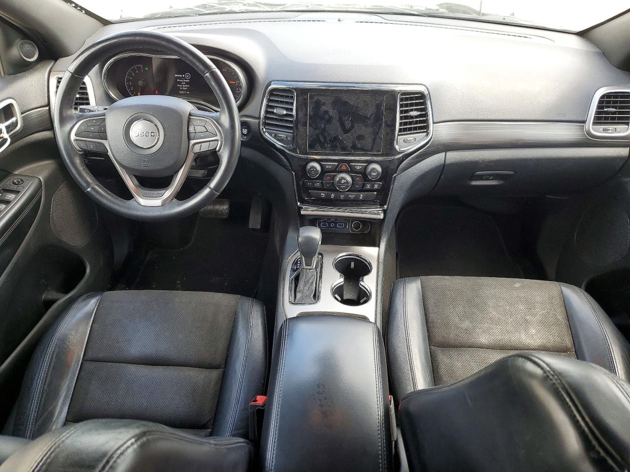 Jeep Grand Cherokee Laredo