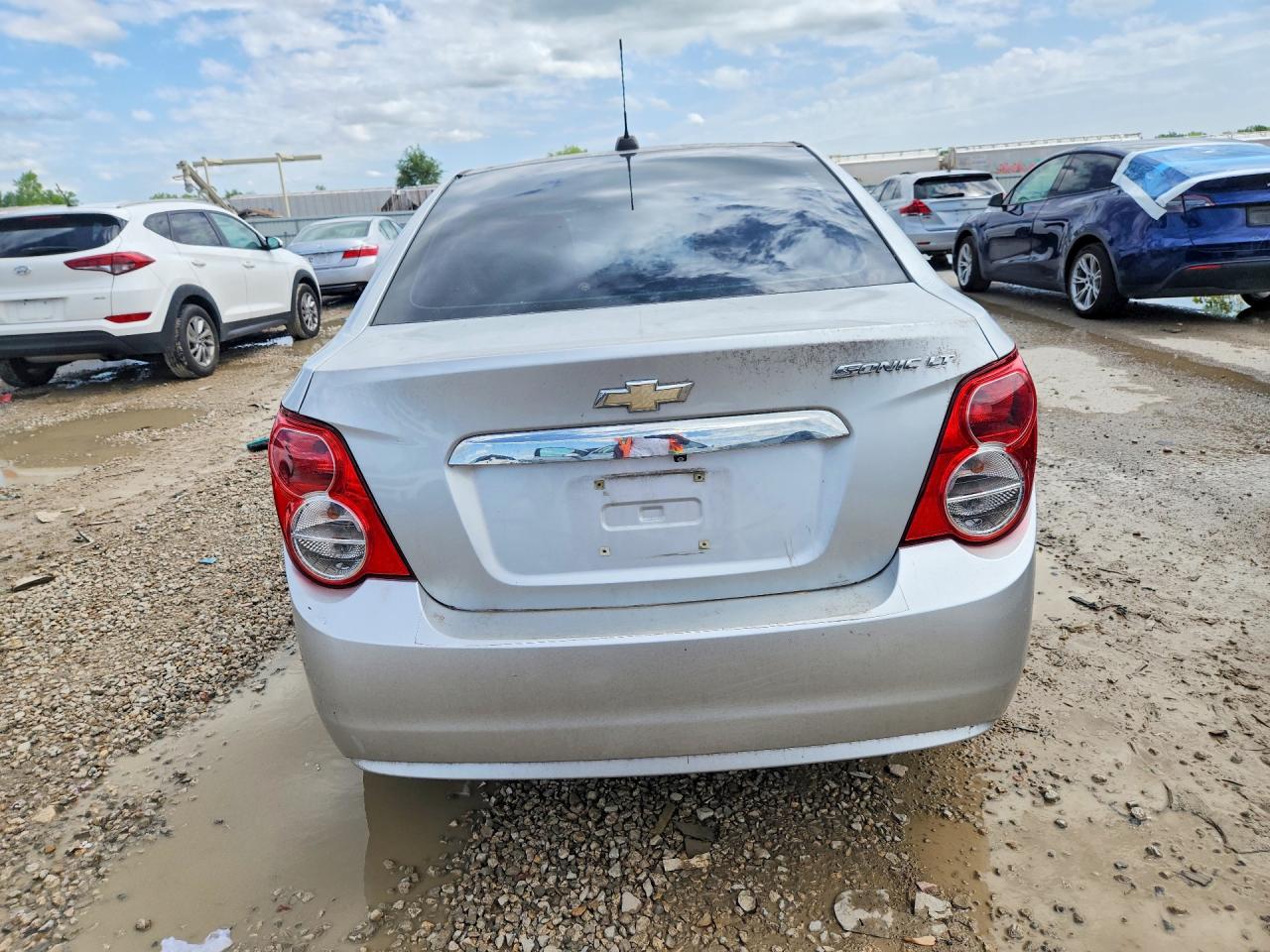 Chevrolet Sonic Lt