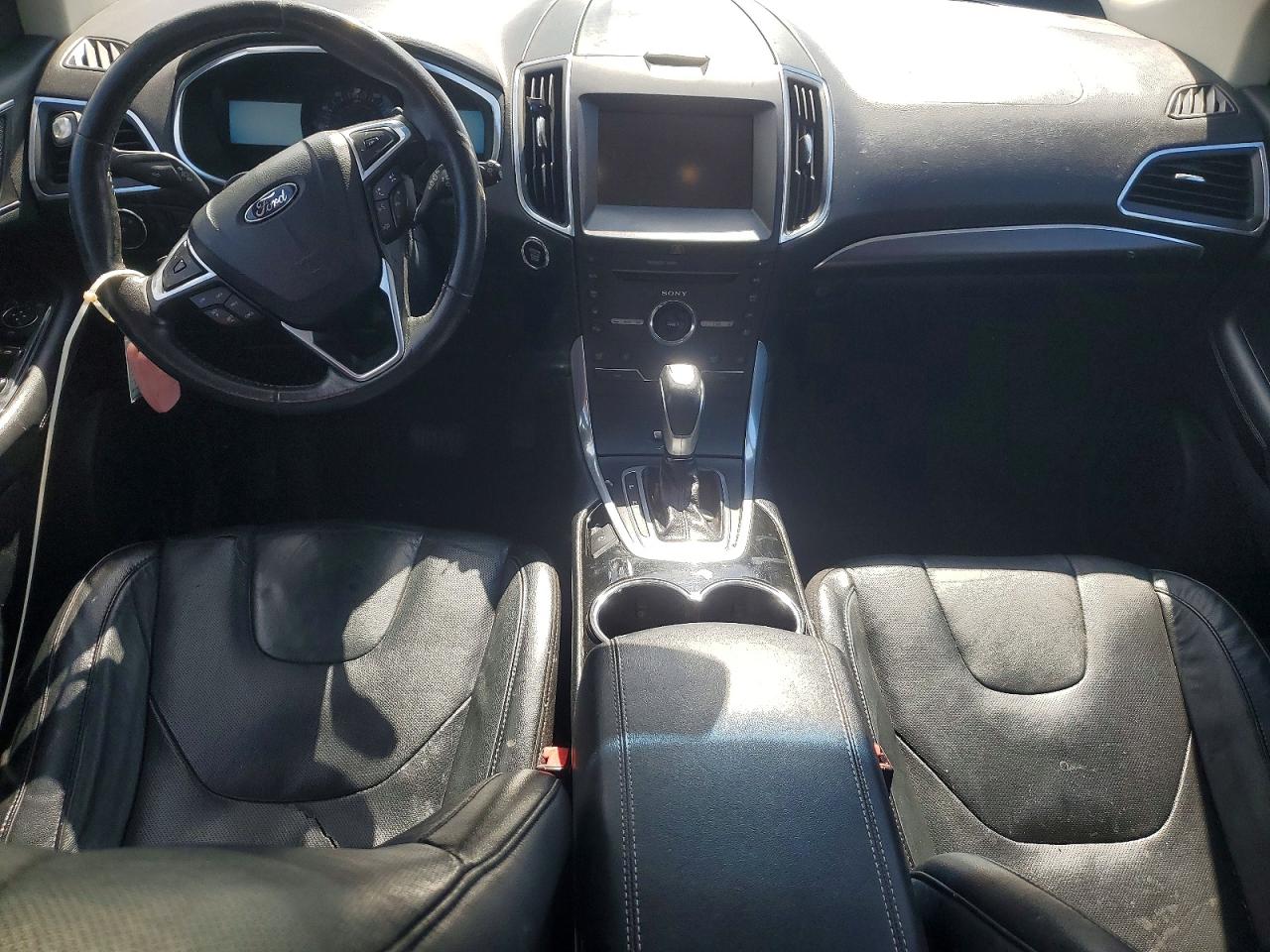 Ford Edge Titanium