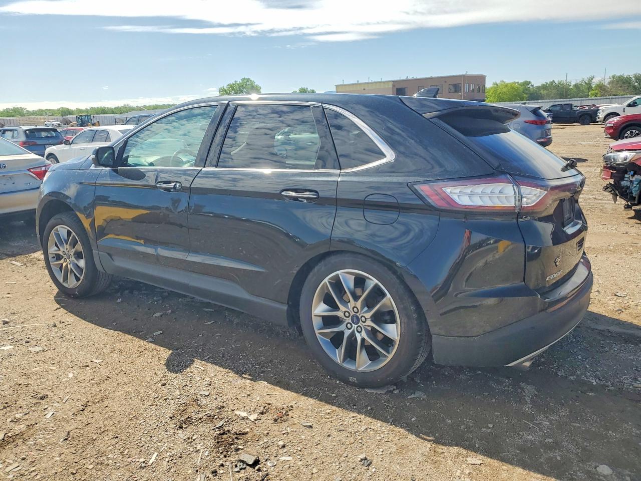 Ford Edge Titanium