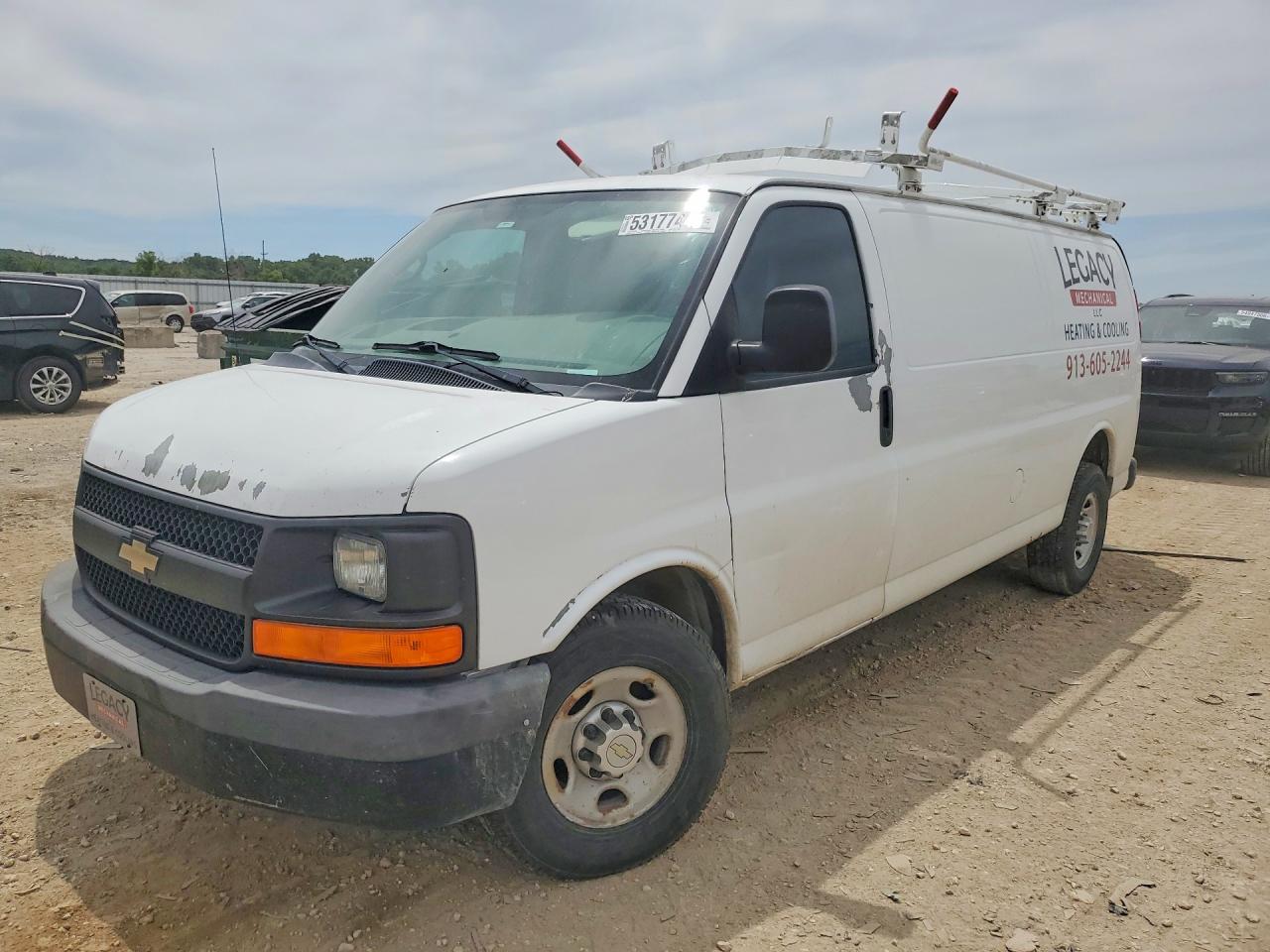 Salvage Chevrolet Express Image