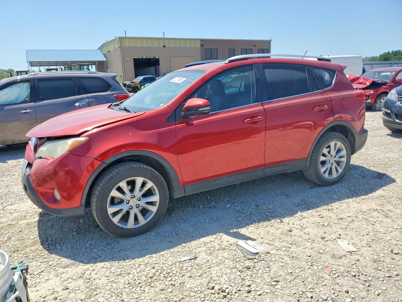 Salvage Toyota RAV4 Image