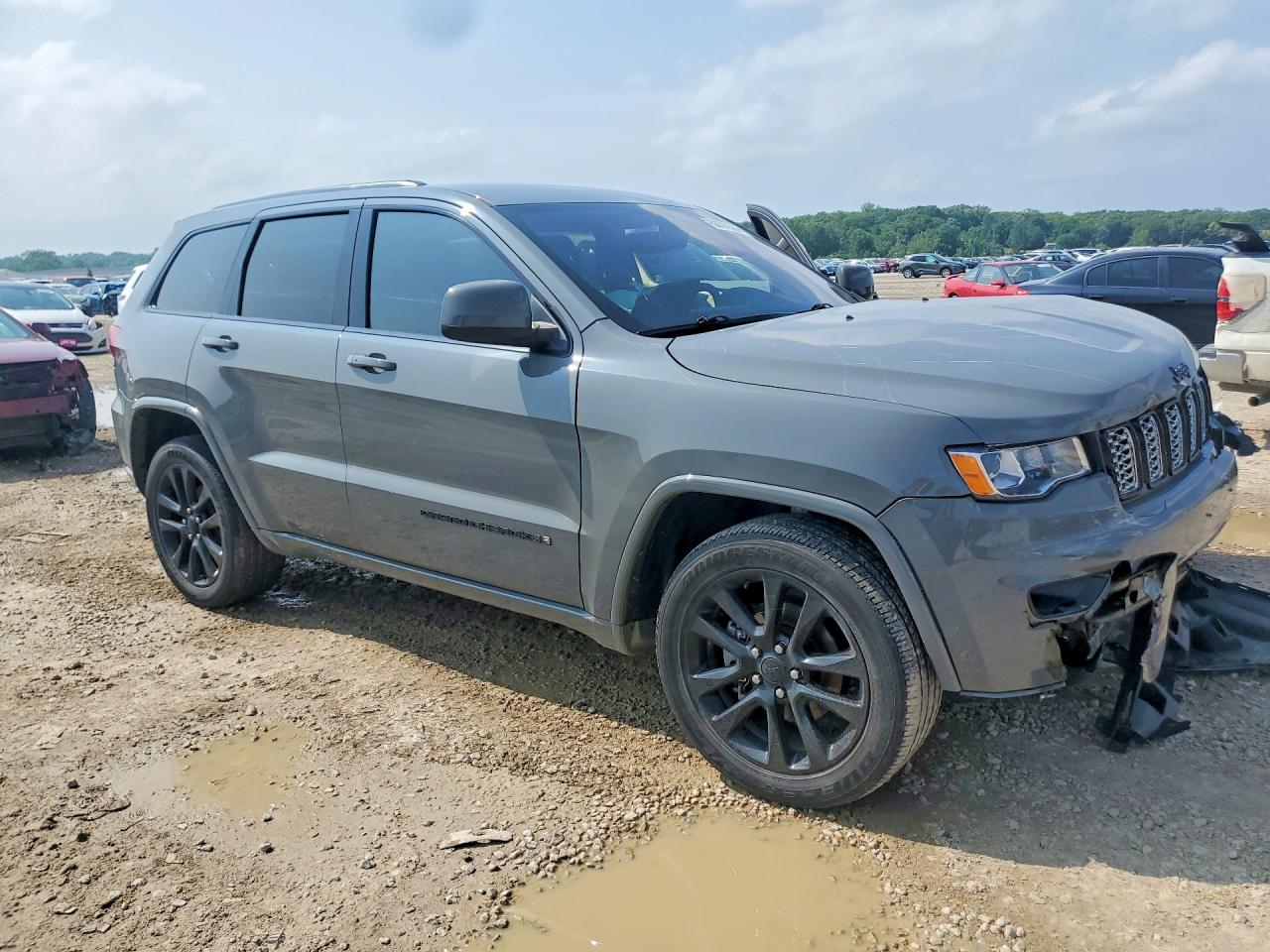Jeep Cherokee Laredo