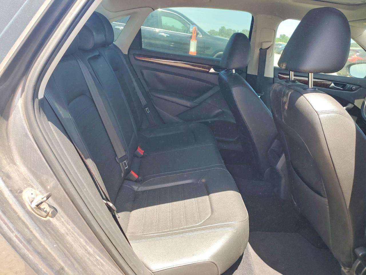 Volkswagen Passat Sel