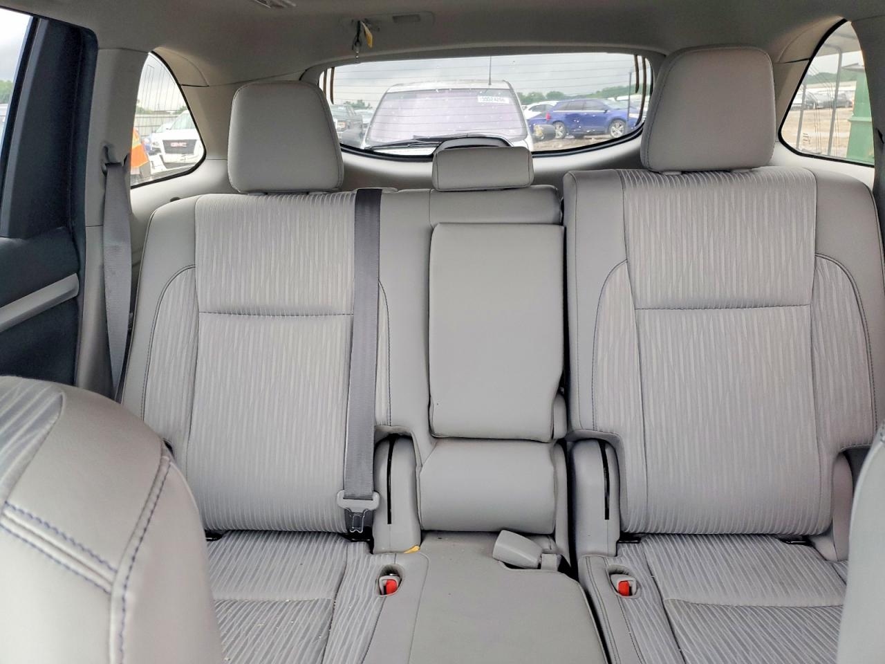 Toyota Highlander Le Plus