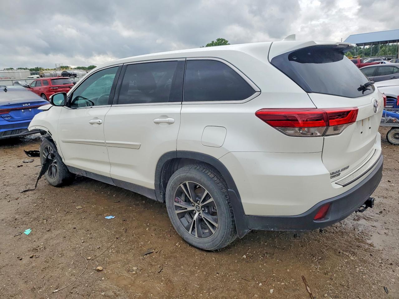Toyota Highlander Le Plus
