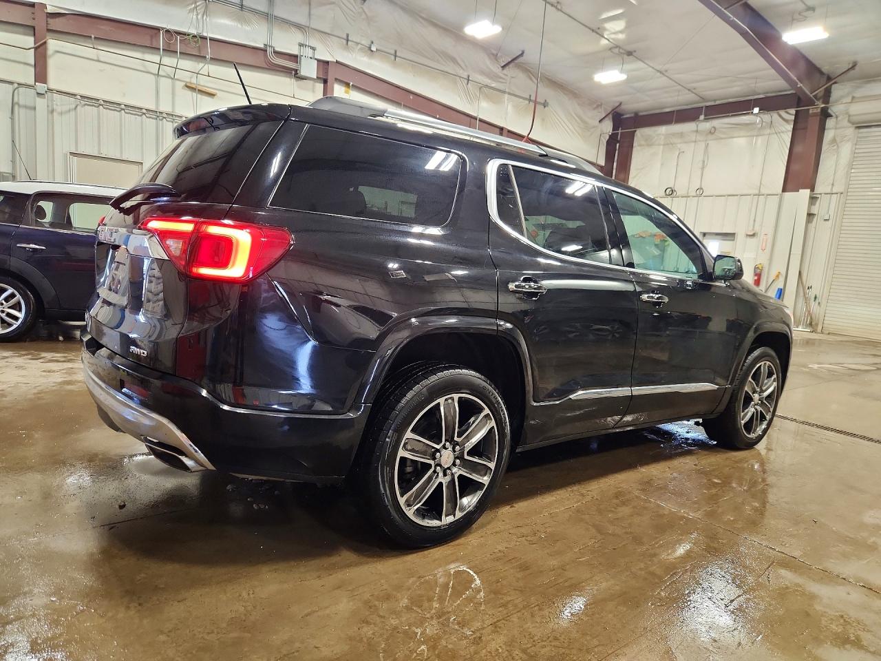 GMC Acadia Denali