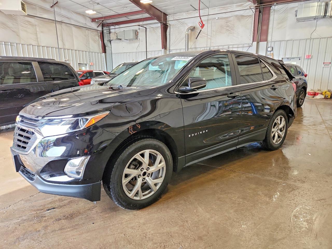 Salvage Chevrolet Equinox Image